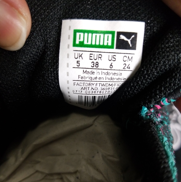 PUMA - Picture 3 of 8